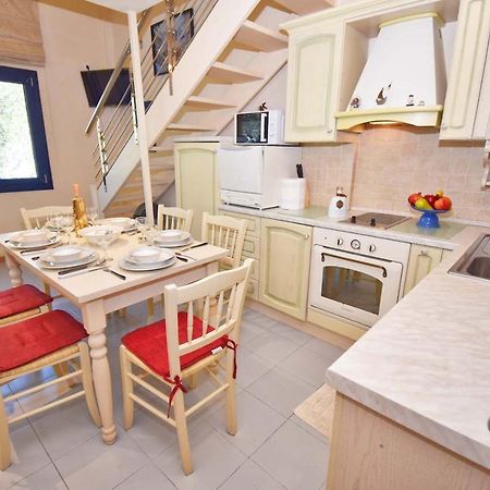 Gouvia - Luxury Suite ภายนอก รูปภาพ