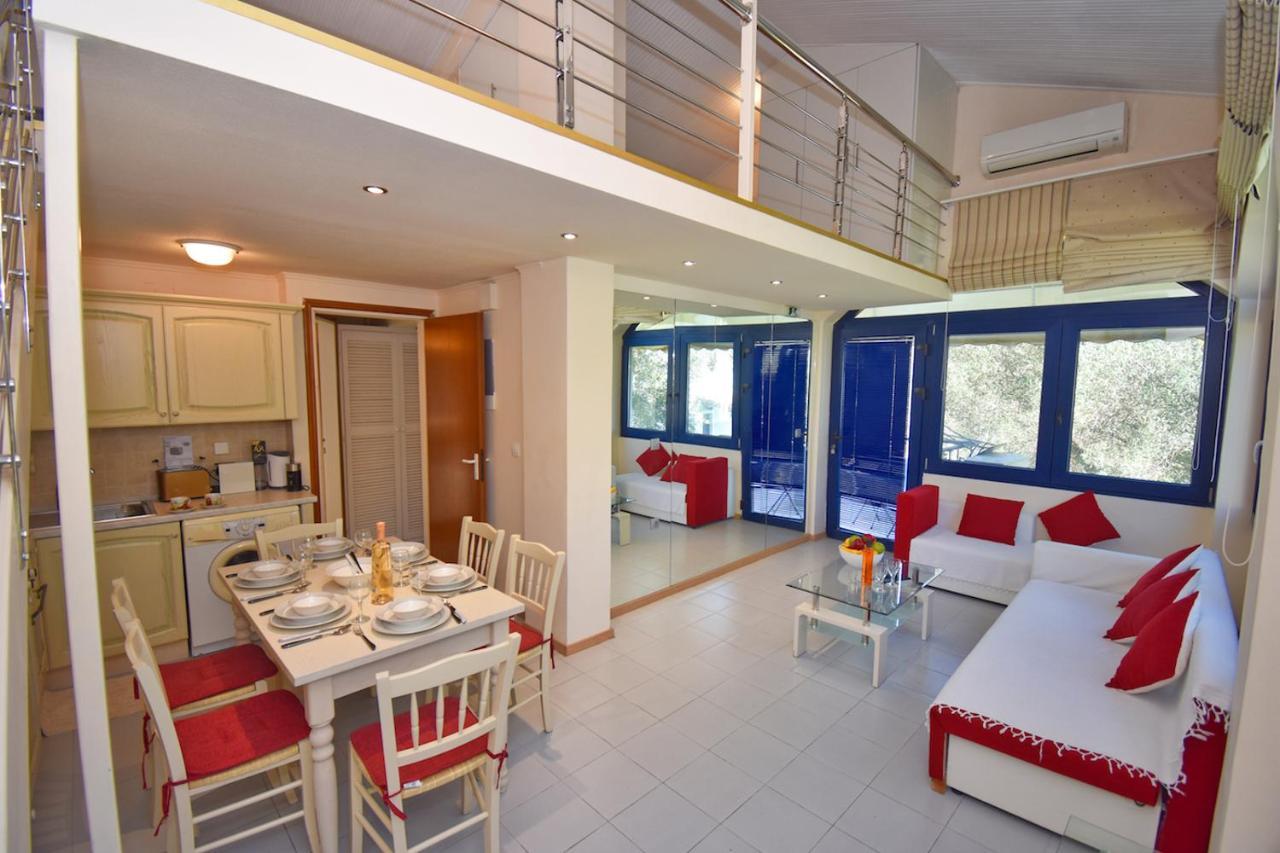 Gouvia - Luxury Suite ภายนอก รูปภาพ