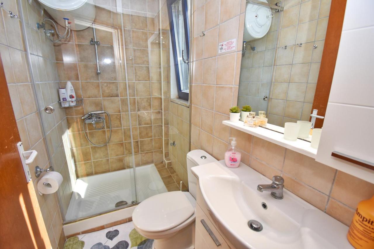 Gouvia - Luxury Suite ภายนอก รูปภาพ