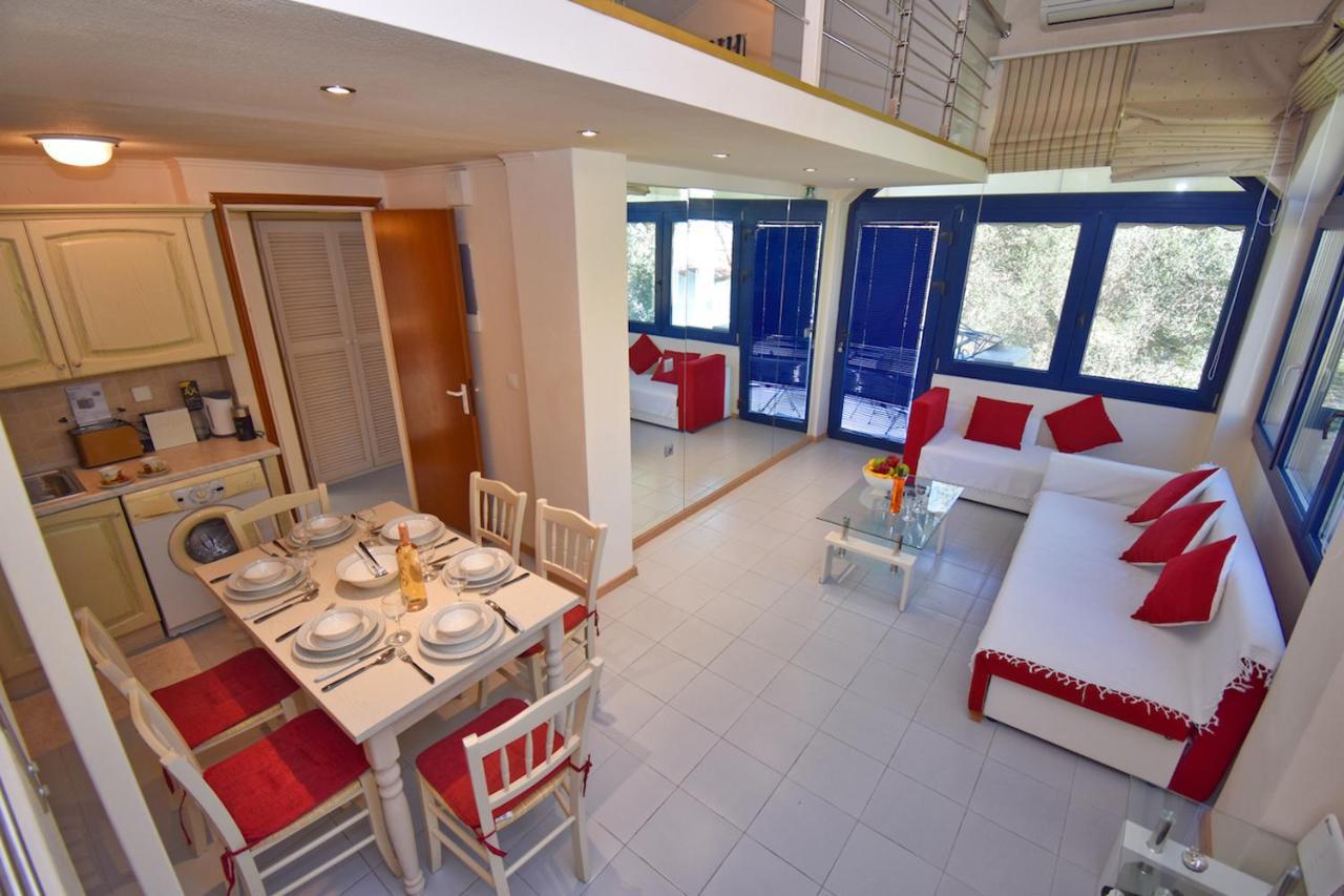 Gouvia - Luxury Suite ภายนอก รูปภาพ